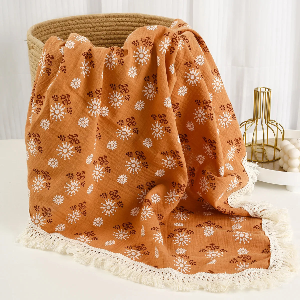 Lightweight Cotton Tassel Blanket